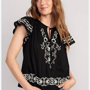 Old Navy Embroidered Flutter Sleeve Top